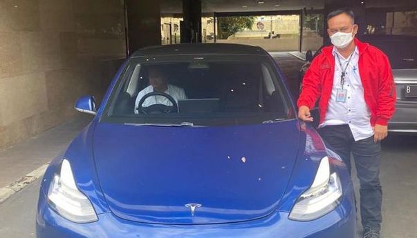 Tesla Indra Kenz yang Dibeli karena Murah Banget dan Gabut, Kini Telah Disita Polisi
