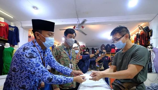 Gibran Rakabuming Temukan Pungli Lagi di Solo, Bukan Cuma di Kelurahan Gajahan