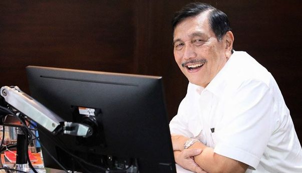 Luhut Soal Investasi Tesla di Indonesia: Tak Semudah Menjentikkan Jari, Kita Harus Sabar