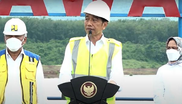 Resmikan Bendungan Sadawarna, Jokowi: Habiskan Rp2,065 triliun, Indramayu Tidak Naik Produksi Padinya, Awas!
