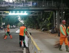 Pemprov DKI Siagakan 3.000 Petugas Kebersihan dan Ratusan Truk Sampah selama Libur Lebaran 2023