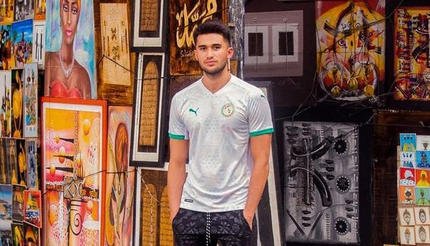 Beredar Foto Sabda Ahessa Berdoa di Gereja usai Dipuji Ibunda Rajin Belajar Agama