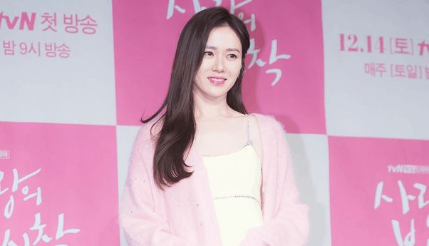 Selalu Tampil Glowing, Ini Rahasia Perawatan Kulit Son Ye-jin ‘Crash Landing on You’