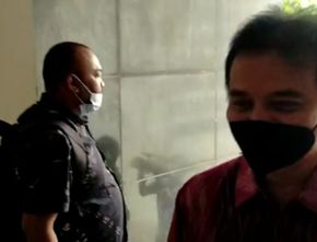 Roy Suryo Datangi Polda Metro, Masih Soal Kasus Meme Stupa Mirip Jokowi?