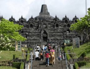 Berita Jogja-Jateng: Candi Borobudur dan Prambanan Akan Tambah Kuota Pengunjung Secara Bertahap