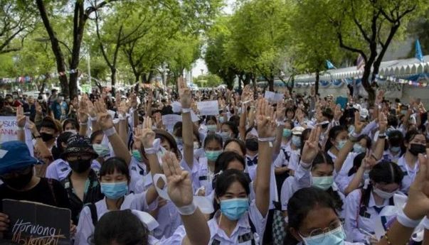 7.000 Siswa Thailand Kompak Bolos Sekolah, Saking Muaknya dan Ingin Protes Sistem Belajar Online