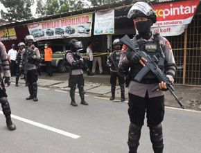 Densus 88 Lakukan Operasi Penangkapan Teroris di Solo, 10 Orang Diamankan