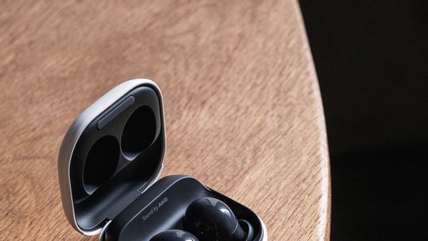 Rilis! Intip Spesifikasi Lengkap Samsung Galaxy Buds 2 dan Watch 4