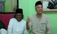 Gus Muwafiq Doakan Ganjar Jadi Presiden, Yakin Cucu Mantu Mbah Hisyam Bakal Berjuang untuk Rakyat