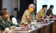 Peringatan! Ganjar dengan Tegas Larang Kampanye Terbuka Pilkada Serentak 2020 di Jateng