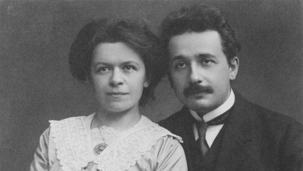Jago Selingkuh, Albert Einstein Tinggalkan Istri dan Pilih Hidup dengan Pelakor