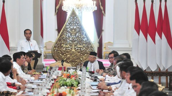 Timnas AMIN Minta Bawaslu Awasi Jokowi dan Menteri Tidak Pakai Fasilitas Negara Menangkan Paslon Dukungan