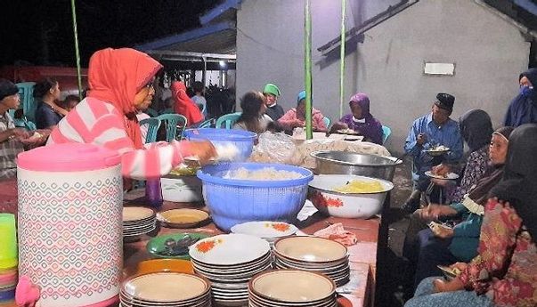 Gunung Merapi Satukan Kekuatan Emak-Emak di Desa Balerante