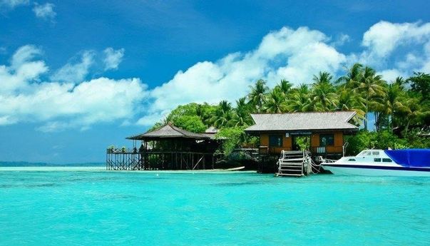 Kepulauan Derawan, Wisata Bahari Lengkap Kelas Dunia