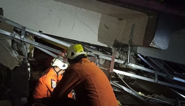 Tak Berpotensi Tsunami, Kantor Gubernur Sulbar dan Sejumlah Bangunan Rusak Parah Akibat Gempa Majene