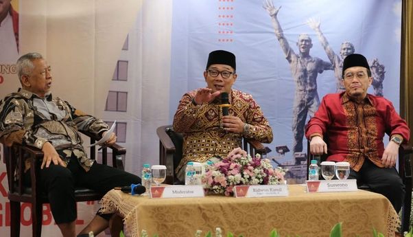 Jika Terpilih, Ridwan Kamil Bakal Libatkan Pensiunan ASN Hijaukan Jakarta