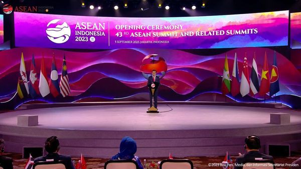 Presiden Jokowi Resmi Buka KTT ke-43 ASEAN di Jakarta, Tegaskan Kesatuan ASEAN Masih Terpelihara