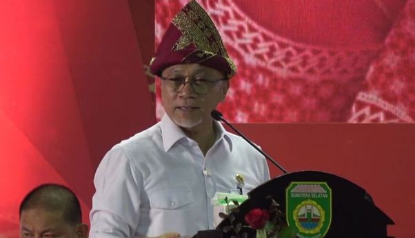 Pemerintah Bakal Kucurkan Rp250 Triliun untuk Operasional Kopdes Merah Putih