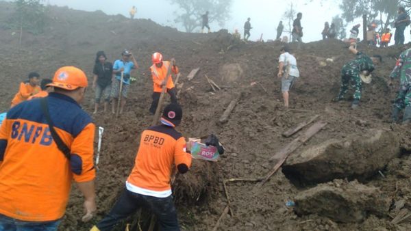 Tim SAR Temukan 2 Korban Hilang Longsor Tana Toraja, Total 20 Orang Meninggal Dunia