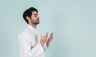 Bacaan Lengkap Doa Nurbuat nan Kaya Manfaat