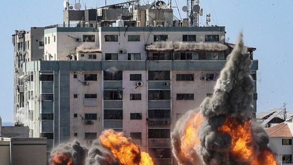 Serangan Udara Hancurkan Gedung Media di Gaza, Israel Dianggap Lakukan Kejahatan Perang