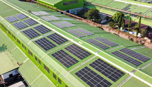 Manfaatin Energi Surya Bikin KAI Hemat Rp2,5 Miliar
