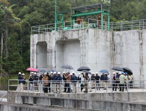 PLTM Sion: Mengubah Deru Sungai Simongo Menjadi Cahaya untuk 15 Ribu Rumah