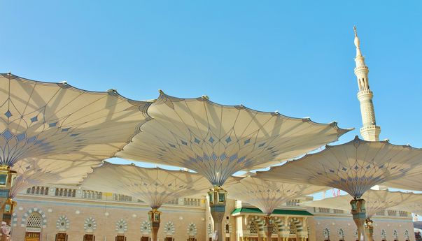 Saudi Buka Umrah Mulai 10 Agustus, Syarat Merek Vaksin Bisa Bikin Jemaah Indonesia Terganjal