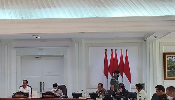 Jokowi Rapat Maraton di Istana Hari Ini, Dua Menteri dari NasDem Tidak Hadir