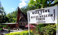 Melihat Batak Masa Lalu di Museum Batak Tomok Kabupaten Samosir