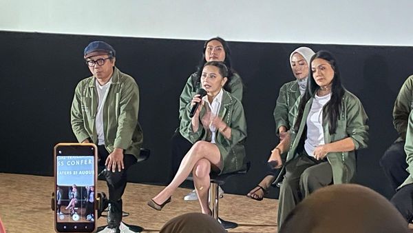 Prilly Latuconsina Ungkap Dampak Film Hanya Namamu Dalam Doaku ke Hubungannya dengan Omara Esteghlal
