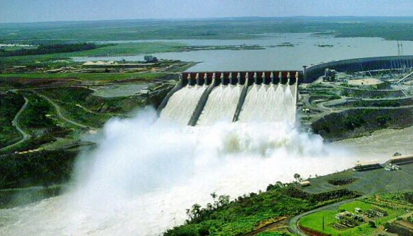 PLTA Raksasa: Pembangunan Digenjot untuk Solusi Ketahanan Energi Eropa?