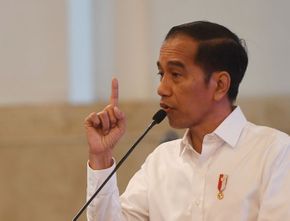 Berita Terkini: Jokowi Ingatkan Menkes Agar Tak Bertele-Tele Beri Bantuan Corona