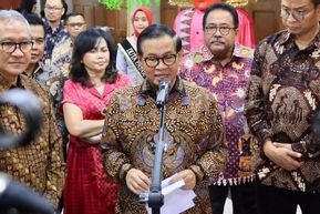 Pramono Siap Kolaborasi dengan Dedi Mulyadi Perbaiki Infrastruktur di Parung Panjang