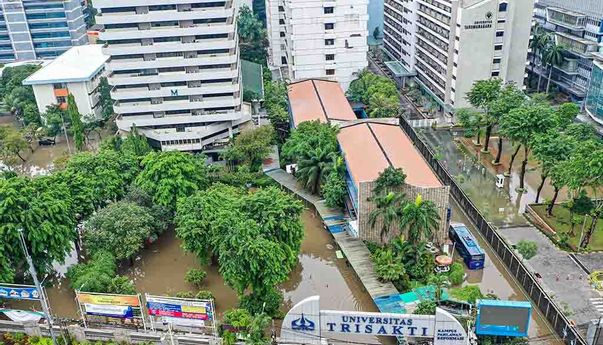 Cara Sederhana Melindungi Bisnis dari Bencana Banjir