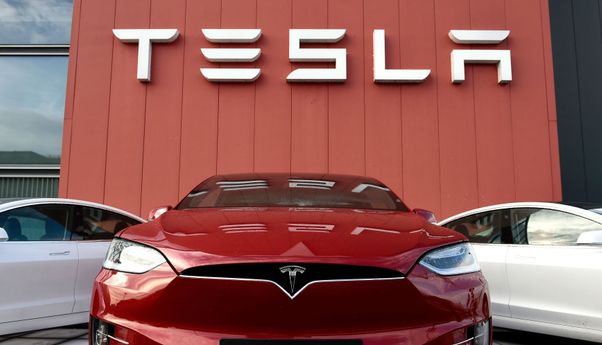 Baru Saja Rilis, Tesla Langsung Tarik Full Self-Driving Beta Karena Masalah Ini