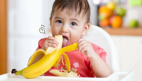 Mom, Kenali Tanda dan Penyebab Bayi Alergi Pisang