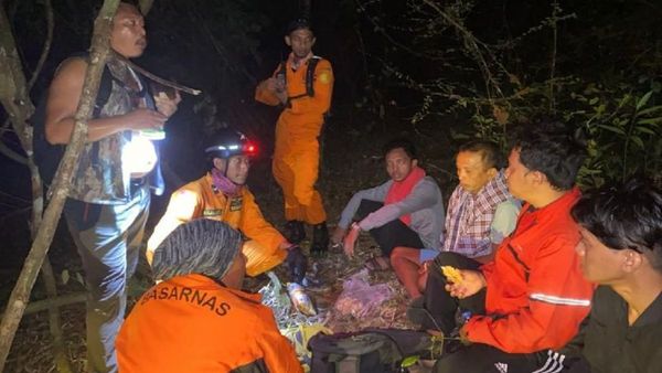 Tim SAR Akhirnya Berhasil Menemukan 4 Orang Hilang di Hutan Alas Purwo