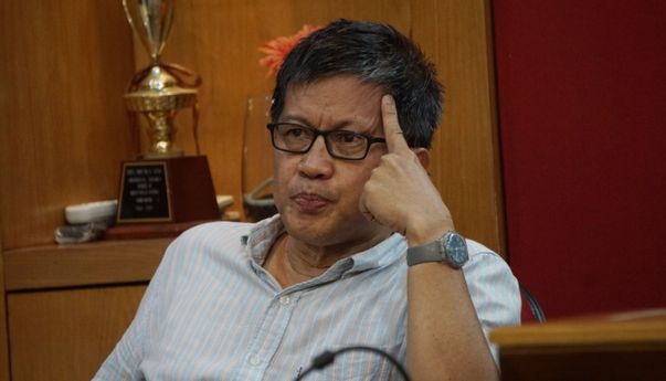 Rocky Gerung: Ade Armando  Dikeroyok dan Jadi Korban dari Big Data Istana