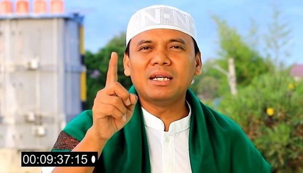 Heboh Gus Nur Haramkan Pilih Ganjar Pranowo, Alasannya Bikin Netizen Geram