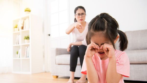Toxic Parents, Ciri dan Cara Mencegahnya