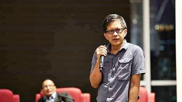 Rocky Gerung Menentang Instruksi Bangun Patung Bung Karno yang Disampaikan Megawati