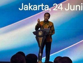 Jokowi Sebut Pariwisata Indonesia Naik Signifikan ke Peringkat 22, tapi Masih Kalah dengan Malaysia