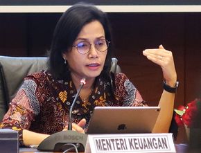 Sri Mulyani Pusing Jadi Penduduk Indonesia: NIK, NPWP dan Paspor Nomornya Berbeda Semua!
