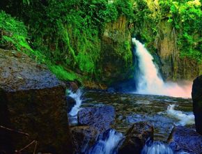 Air Terjun Lae Une Desa Kecupak yang Indah di Pakpak Bharat