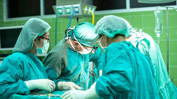 Bayi Kembar Siam Naifa-Nayyara Berhasil Dipisah, Hasil Operasi Dokter Lintas Rumah Sakit