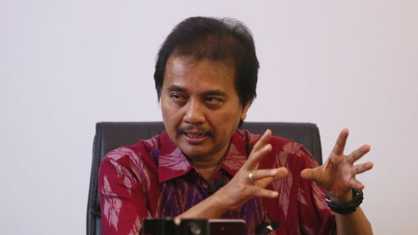 Tak Terima Dituduh Hina Jokowi dan Borobudur, Simak Penjelasan Roy Suryo