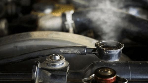Air Radiator Cepat Habis Padahal Tidak Bocor, Apa Penyebabnya?