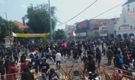 Jogja Terpaksa Keluarkan Rp200 Juta untuk Perbaiki Infrastruktur Malioboro yang Dirusak saat Tolak Omnibus Law