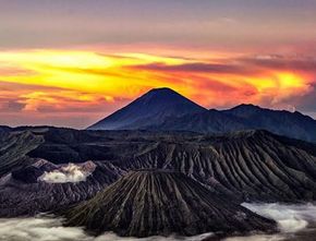 Daftar Gunung Tertinggi di Indonesia